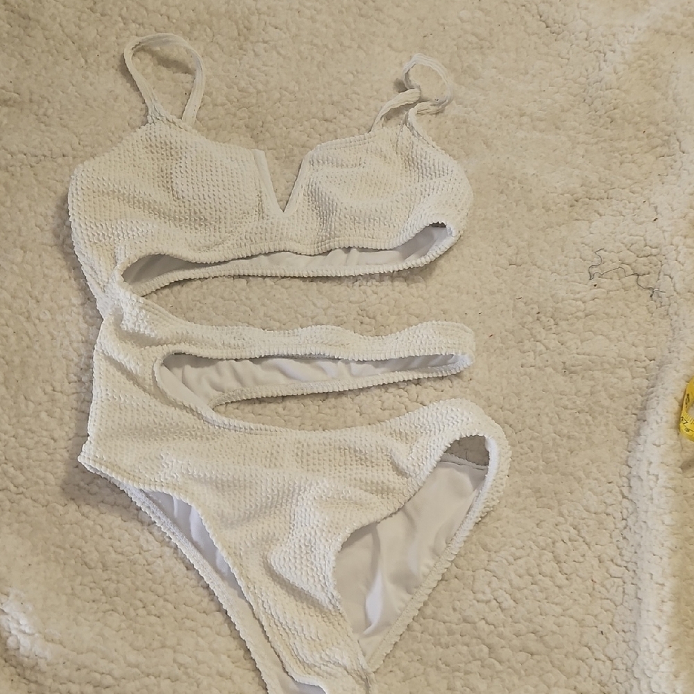 White One-Piece Cutout Swim Suit - Women's Stylish Swimwear
